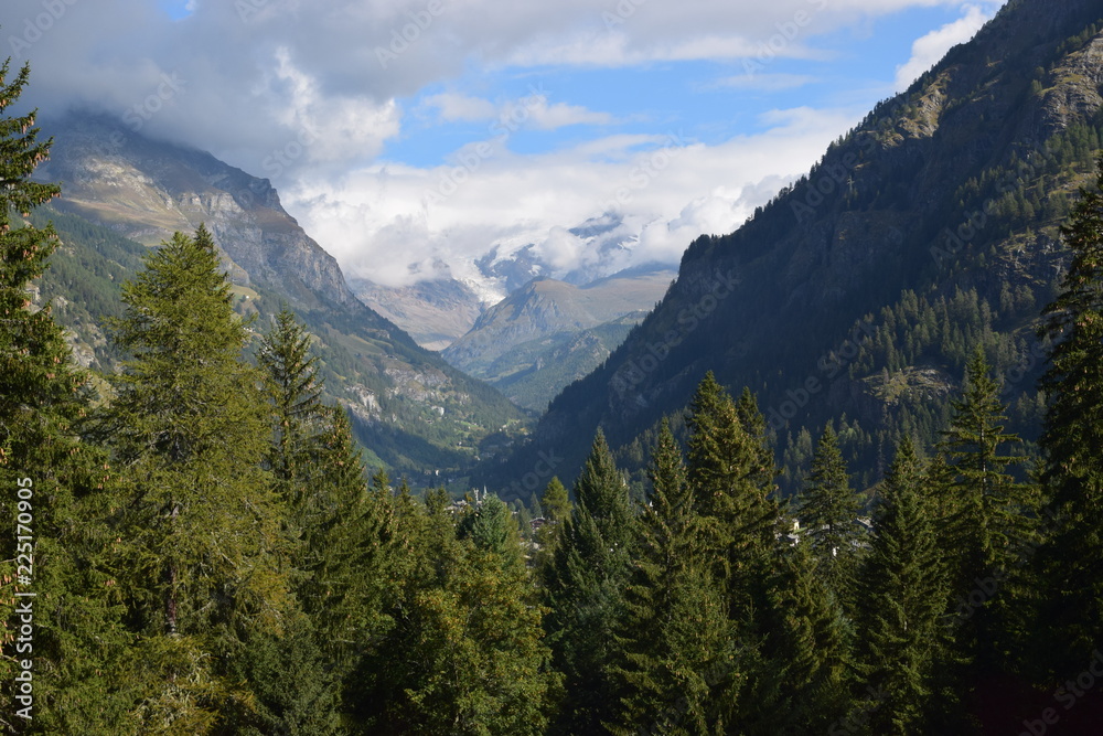 Valle d'Aosta - Valle di Gressoney vista da Castel Savoia