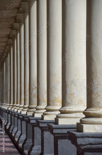 series of columns