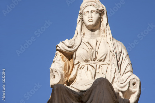 Estatua romana de la diosa Ceres © Alfredo López