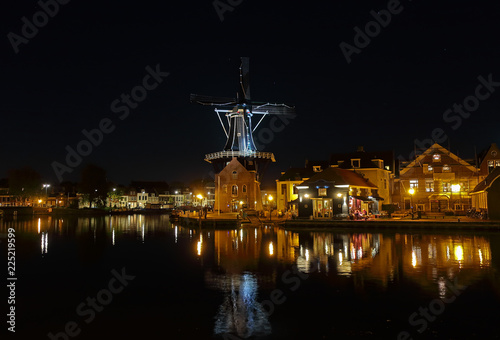 Haarlem by night photo