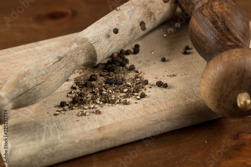 Black pepper with vintage mill