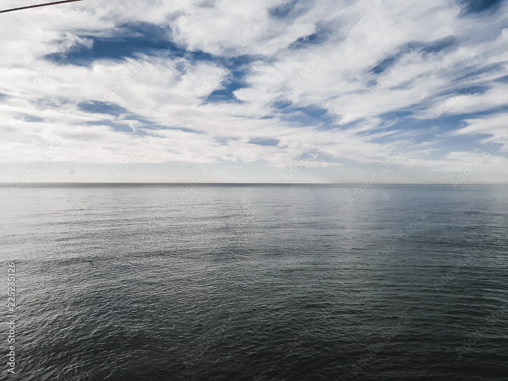 Obraz premium sea and sky