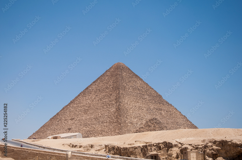 pyramid pyramid