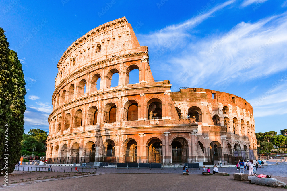 Obraz premium Rome, Italy. The Colosseum or Coliseum at sunset.