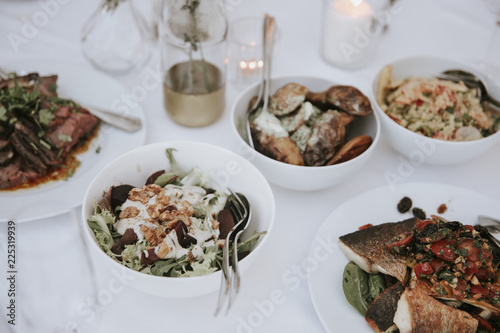 Essen auf einer Hochzeit photo