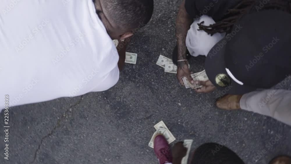 gambling throwing dice on the street gang