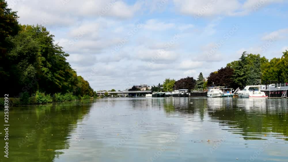 Focus on the canal in Reims. Reims is a city in the east of Paris. It's located in the champagne-ardenne region. Focus on the canal in Reims. Reims is a city in the east of Paris. It's located in the champagne-ardenne region.