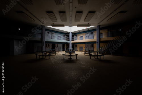 Fototapeta Derelict D Block & Cells - Abandoned Cresson Prison - Pennsylvania