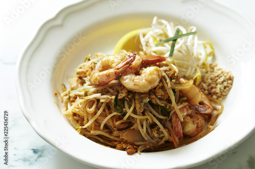 Shrimp Pad Thai 