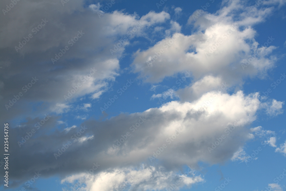 Obraz premium blue sky with white clouds