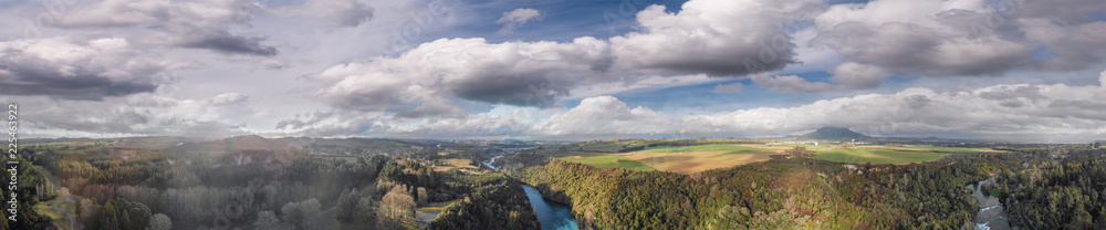 Obraz premium Aerial panoramic view of Huka Falls landscape, Taupo - New Zealand