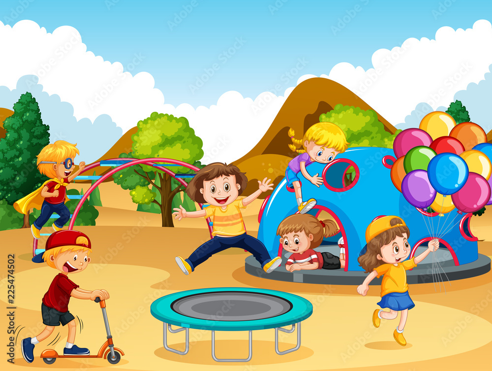 Fototapeta premium Szczęśliwe dzieci na placu zabaw