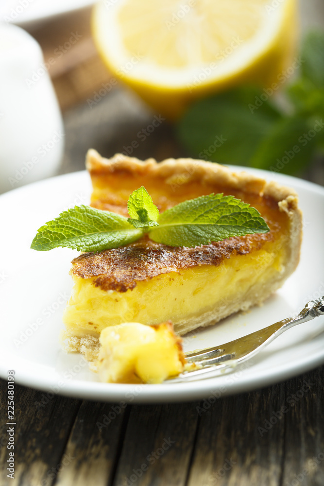 Homemade lemon tart Homemade lemon tart