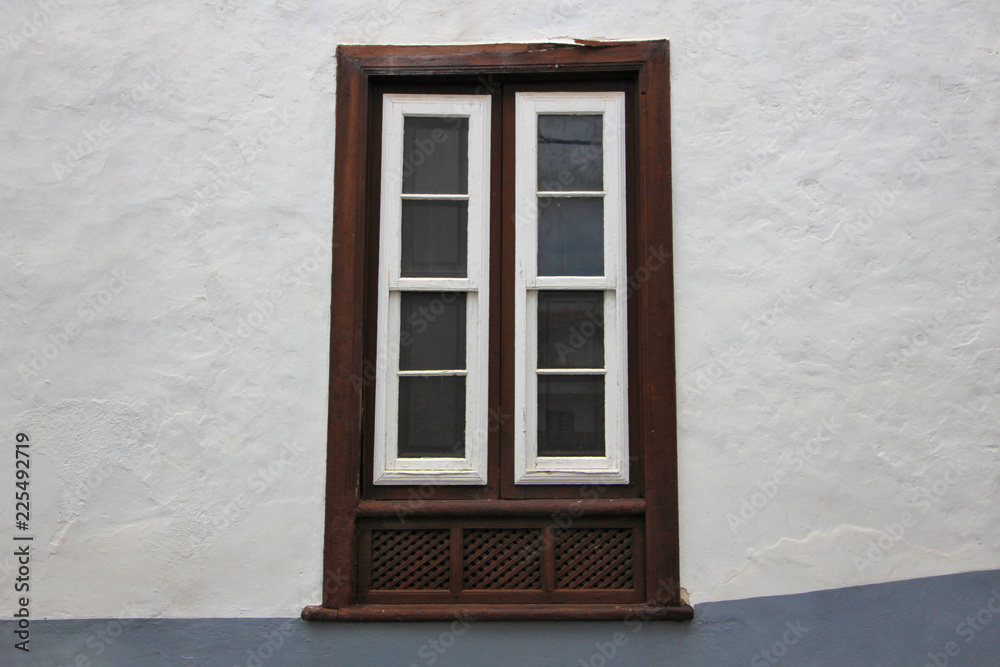 Fototapeta premium Ventana tradicional canaria