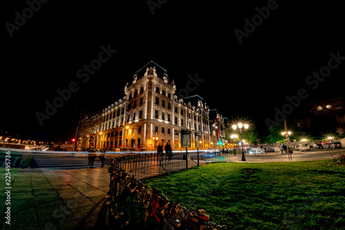 paris justice palace conciergerie at night