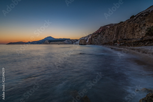 Vista della spiaggia di Firiplaka al crepuscolo, isola di Milos GR  © Davide D. Phstock