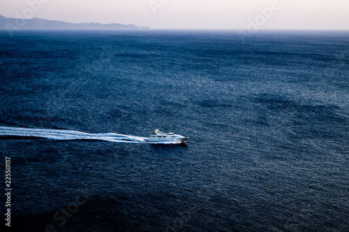 Yacht Boot von Oben Mittelmeer © quantumbit