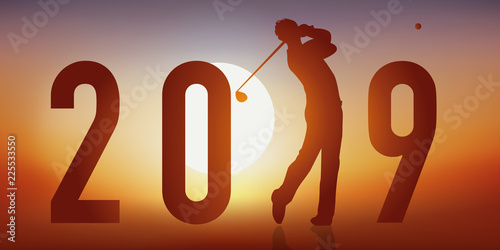 Carte de vœux 2019 sur le thème du golf, avec un golfeur en pleine action, qui frappe la balle