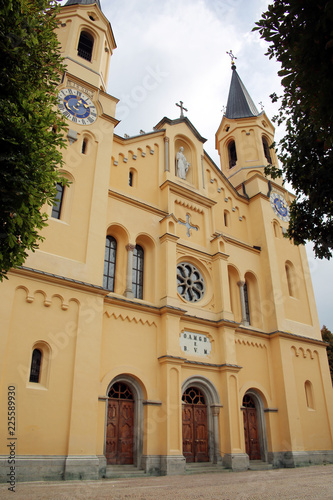 Pfarrkirche Maria Himmelfahrt Bruneck