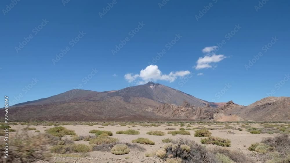 Desert landscape and mountain view on Pico del Teide , Tenerife Desert landscape and mountain view on Pico del Teide , Tenerife