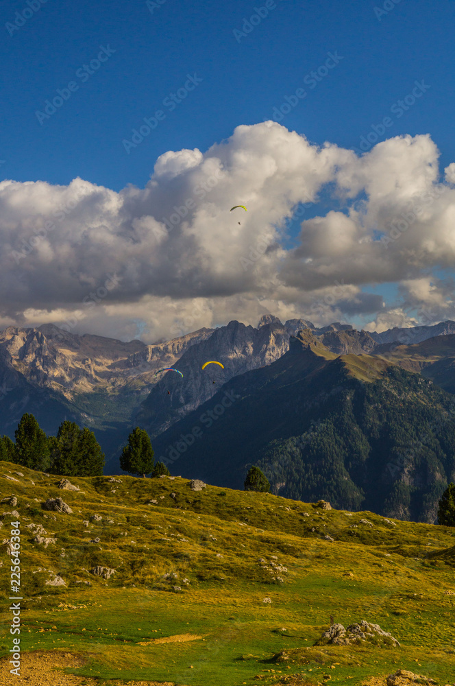Gleitschirmfliegen in den Dolomiten