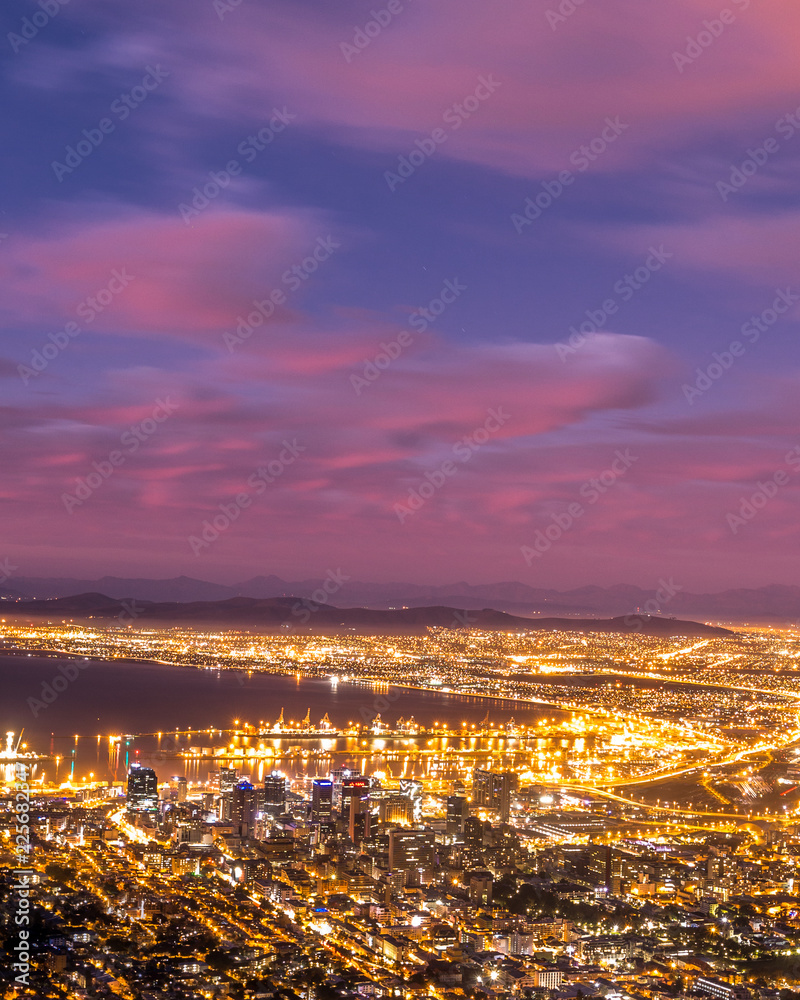 Naklejka premium Cape Town City Sunset