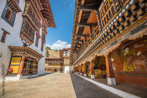 Tableau sur toile Paro Dzong in Bhutan