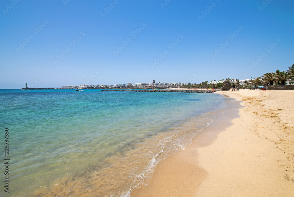 Playa de las Cucharas, Lanzarote, Kanarische Inseln, Spanien  - obrazy, fototapety, plakaty 
