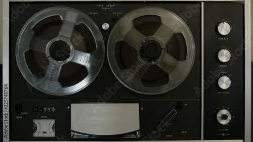Loop of Reel to reel player