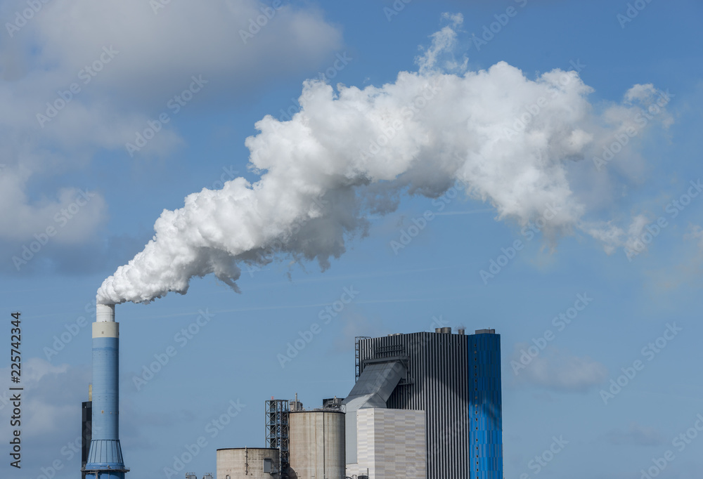 smoke pollution of a power plant in holland  