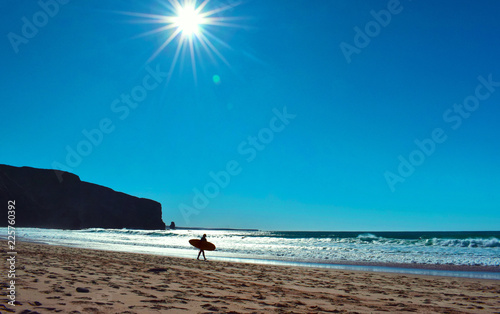 Surfer am Strand 