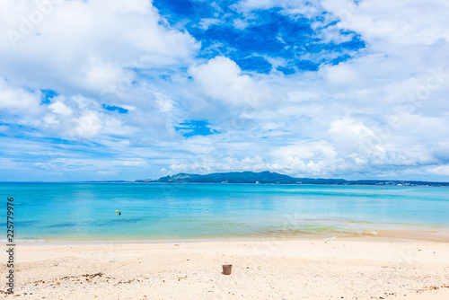 沖縄の海 Beautiful beach in Okinawa