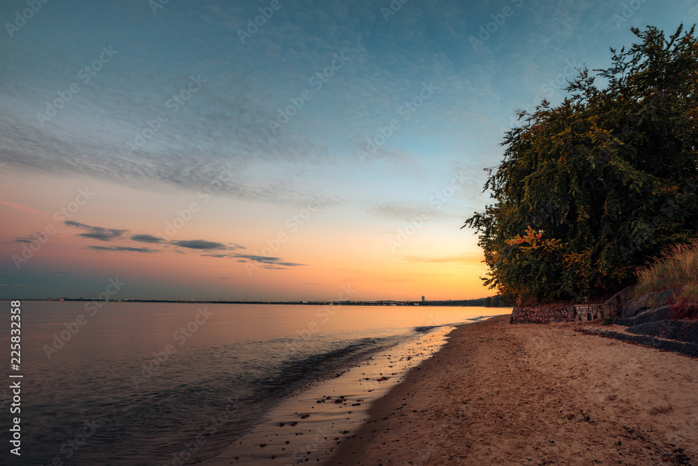 Fototapeta premium A view of the cliff in Gdynia Orłowo in the evening