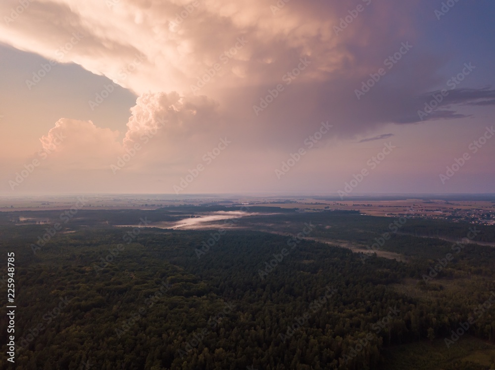 Obraz premium Beautiful misty evening landscape photographed from drone