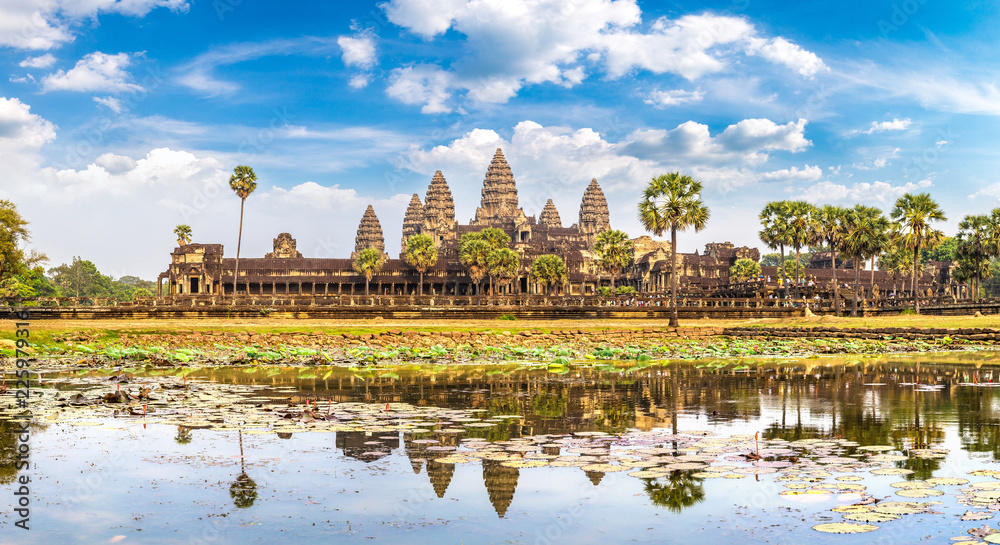 Fototapeta premium Świątynia Angkor Wat w Kambodży