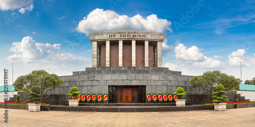 Fényképezés Ho Chi Minh Mausoleum in Hanoi, Vietnam