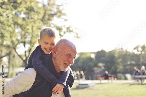 Obraz na plátně Grandpa and grandson time