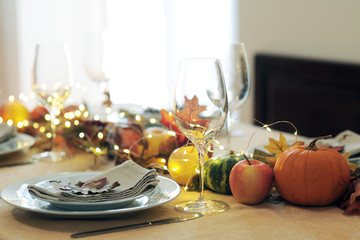 thanksgiving table setting