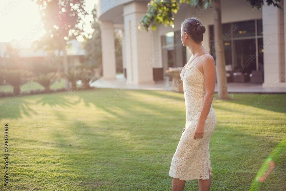 Naklejka premium Happy woman enjoying beautiful serene morning.