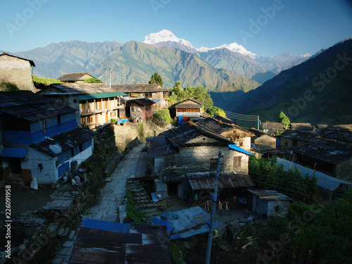 On the way to Gorepani