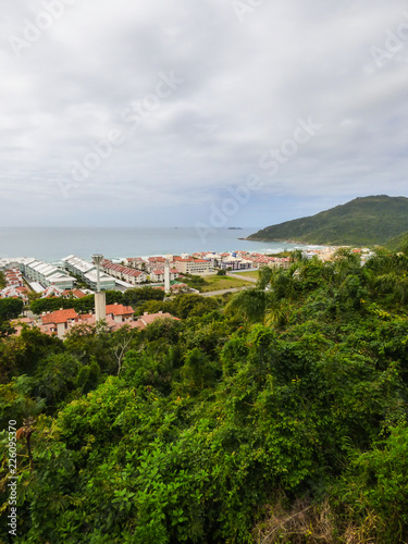 Obraz na płótnie A view of Brava beach from Mirante da Brava (Brava viewpoint) - Florianopolis, Brazil w salonie