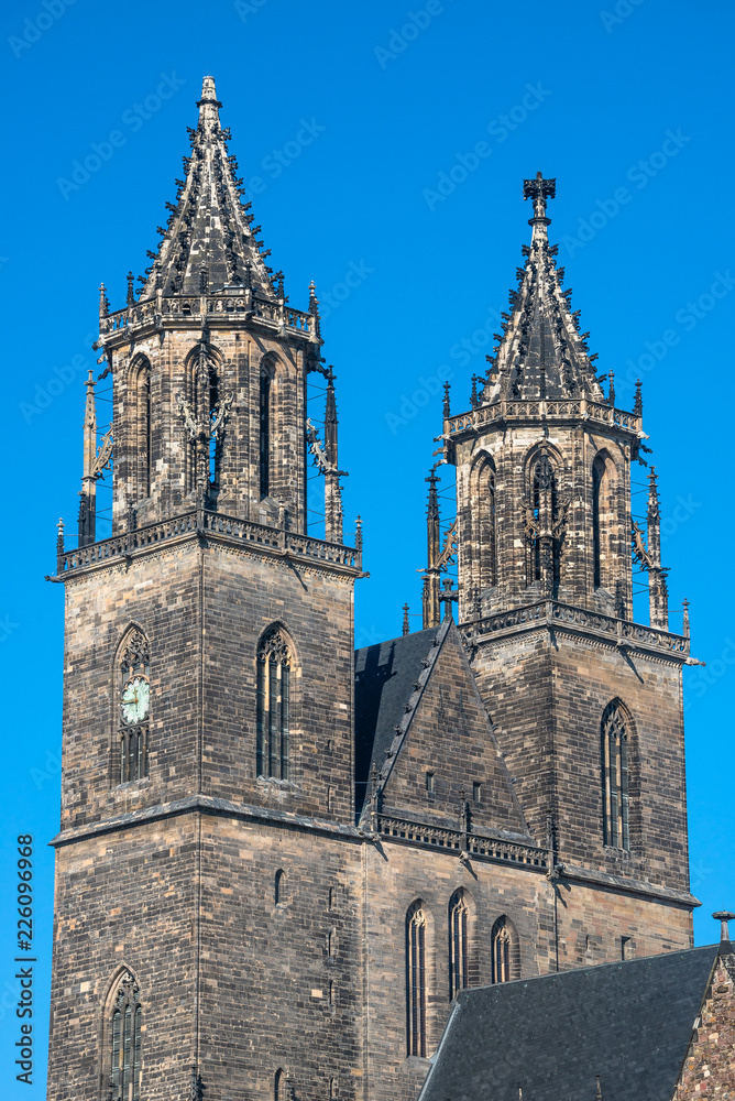 Fototapeta premium Magnificent colorful Cathedral of Magdeburg in Autumn, Germany,