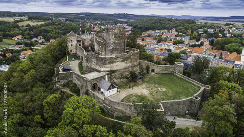Bolków panorama na zamek i miasto z lotu ptaka