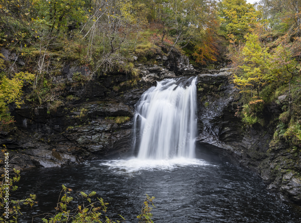 Fototapeta premium Falls of Falloch, Loch Lomand National Park, Scotland