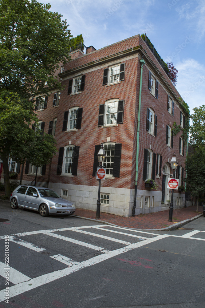 Apartment building in Boston, Massachusetts Apartment building in Boston, Massachusetts