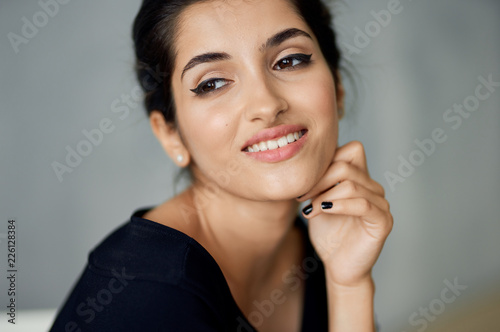 beautiful woman smiling makeup