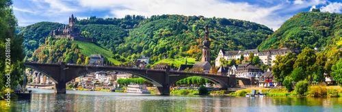 Panel kuchenny z motywem Ultra-wide 13K panorama of Cochem and Reichsburg castle. Scenic Moselle river bridge, historic town, Germany.
