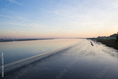 Fluss Eider mit Schlick in T  nning