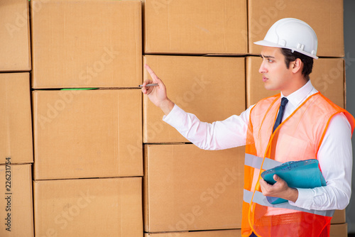 Man contractor working in box delivery relocation service © Elnur