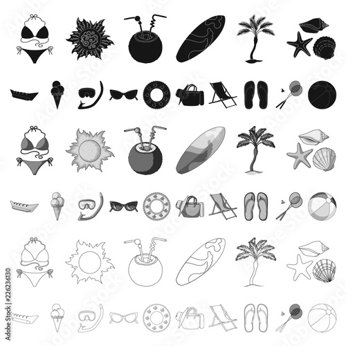 Summer rest cartoon icons in set collection for design. Beach accessory vector symbol stock web illustration.